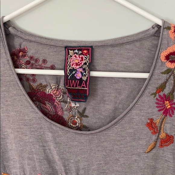 Johnny Was long sleeve swing tee - Picture 2 of 4